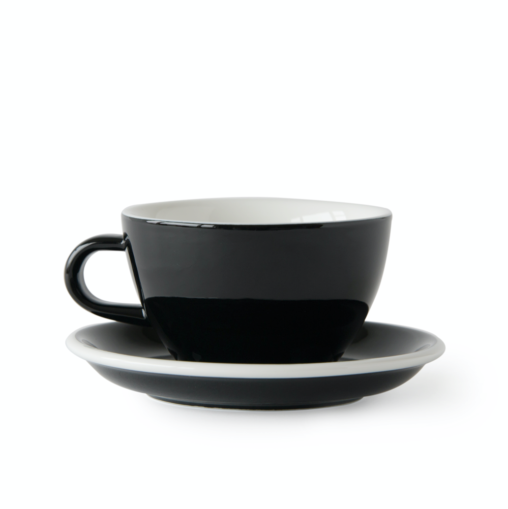 Penguin / Taza & Plato