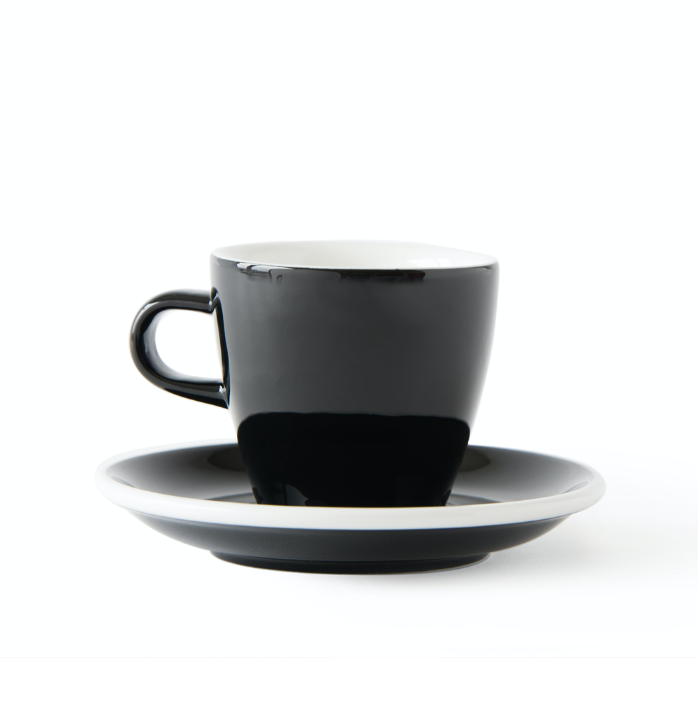 Penguin / Taza & Plato